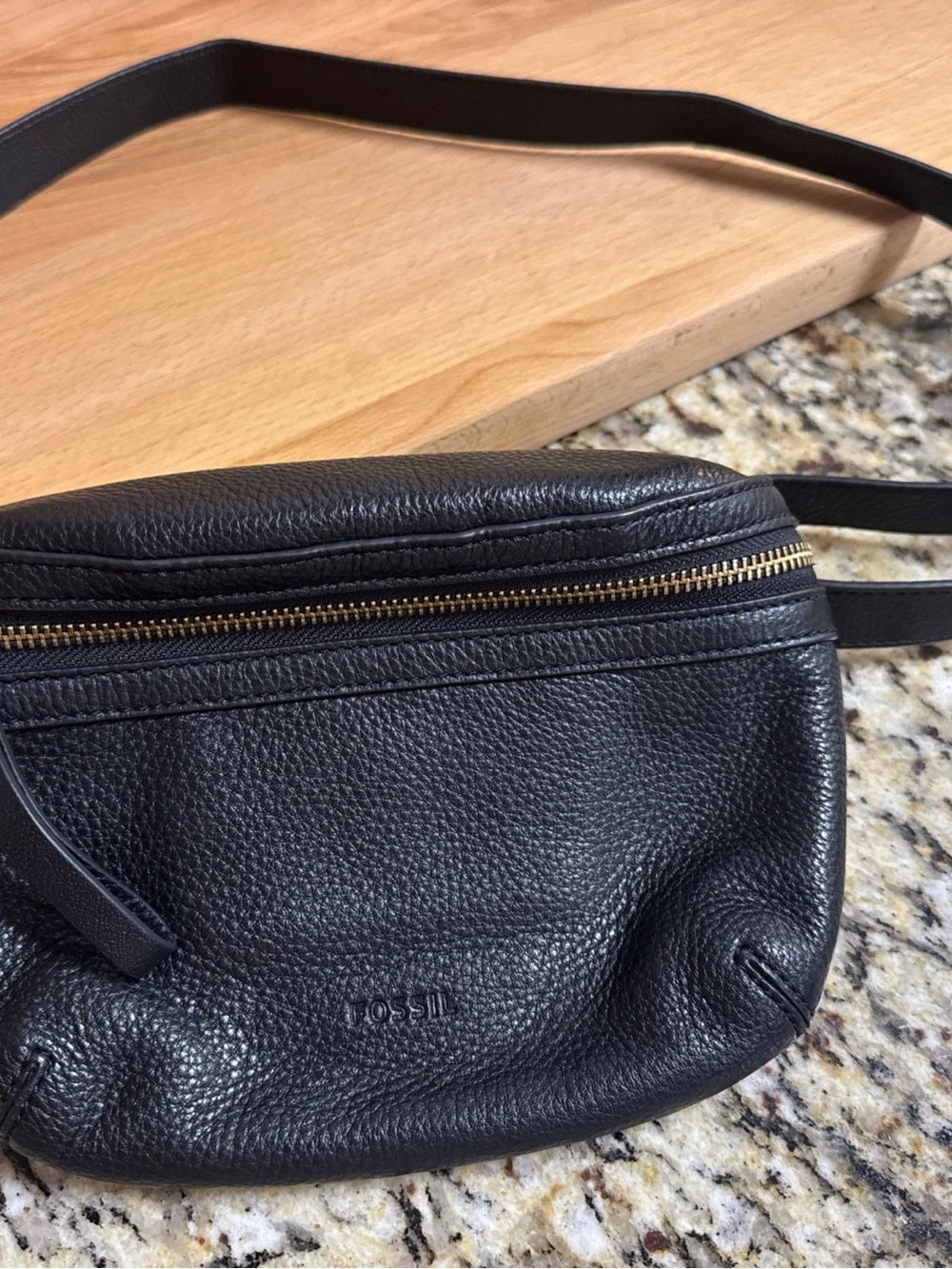 Fossil Small Crossbody Purse | Black Pebbled | Gold Zipper | Waist Fannypack